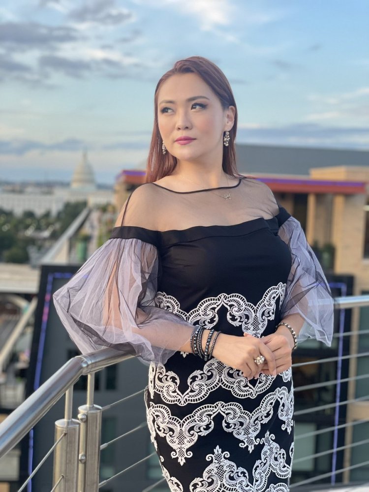 Фото монголок женщин 40 лет фото