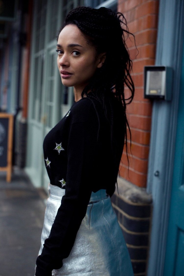 Карла кром сериалы отбросы