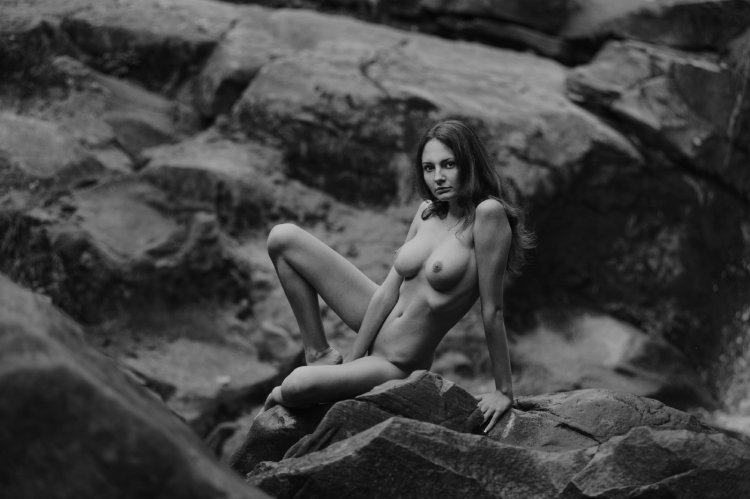 Современные девушки ню