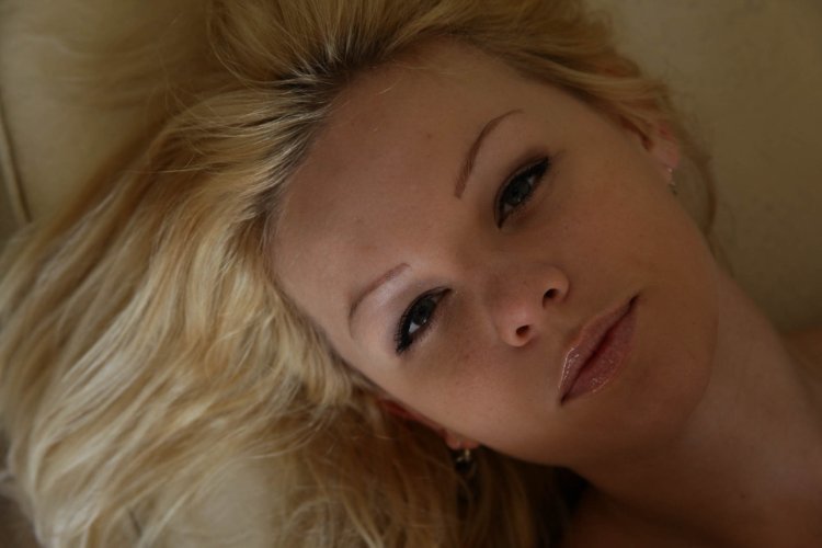 Лисси Изабелла растяжка