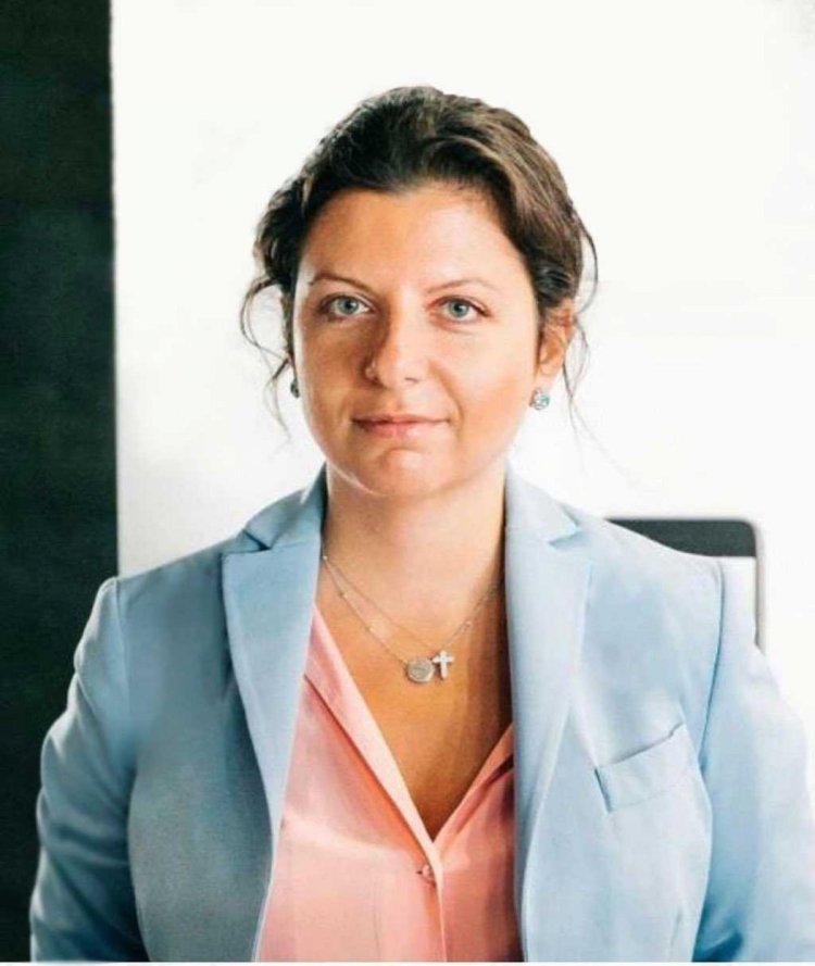 Голопопим в пять лет ню