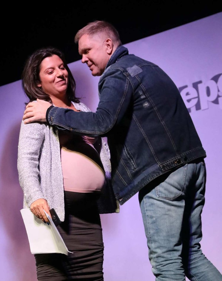 Маргарита Симоньян в купальнике