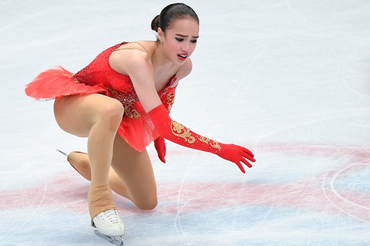 Алина Загитова тигрица