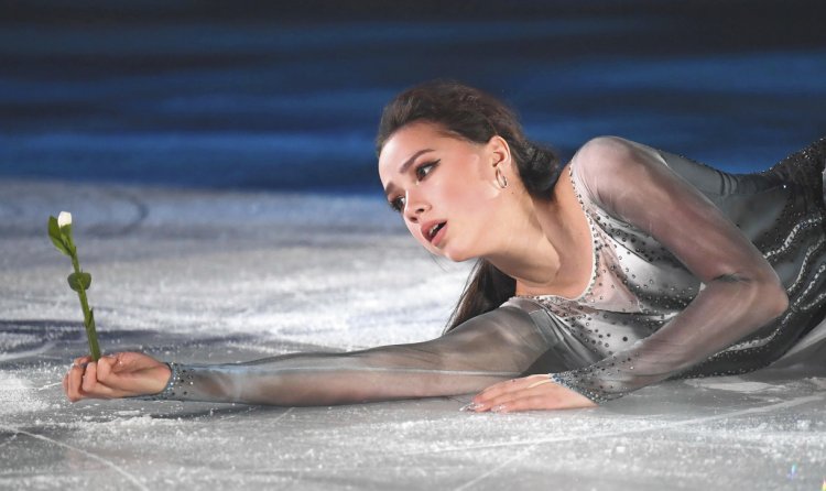 Девушка в купальнике