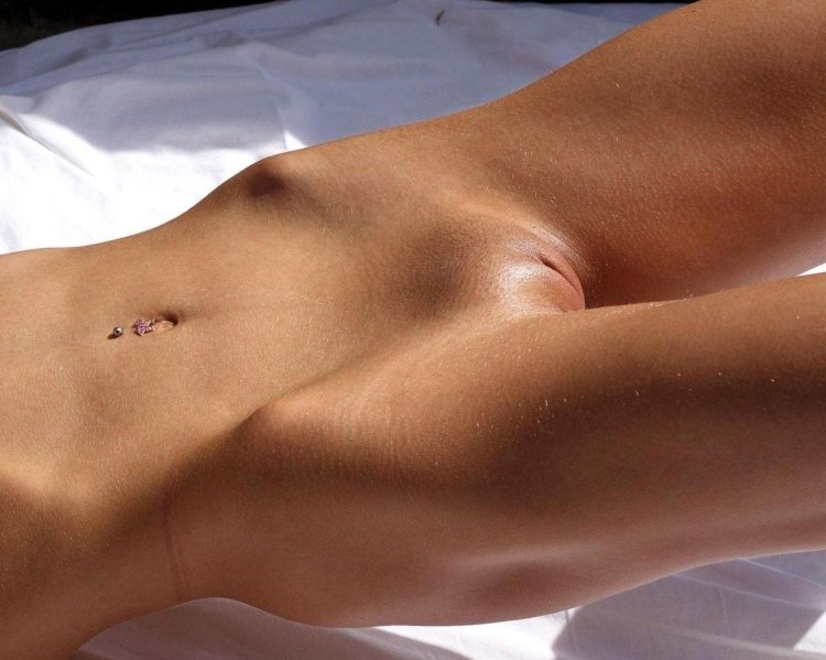 Красивые девичьи лобки