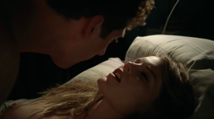 Бесстыжие постельные сцены