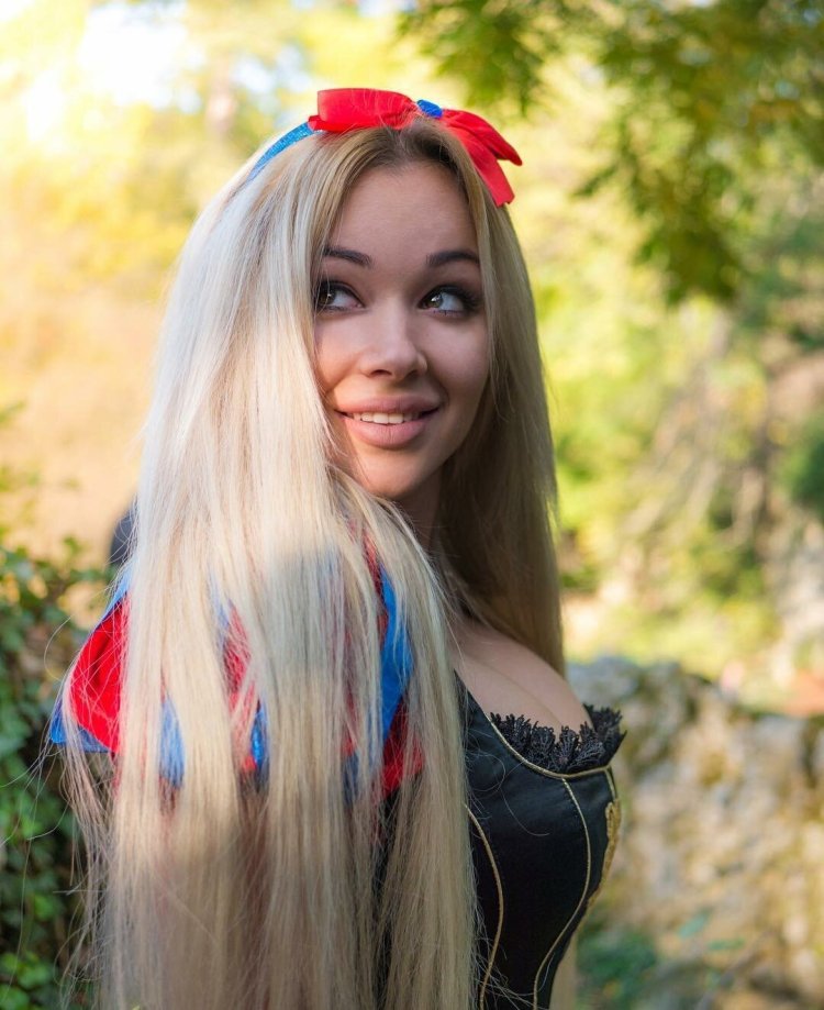 Аннет Костенко