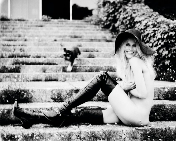 Автор Эллен фон Унверт