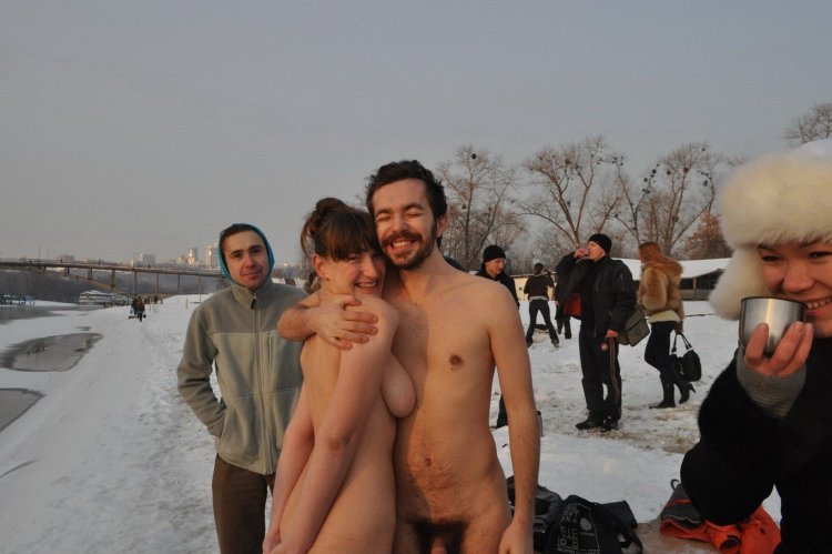 Крещенские купания Останкинский пруд