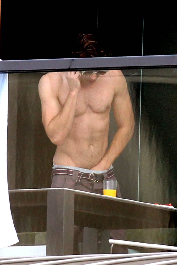 Келли Рорбах горячие фото Зак Эфрон