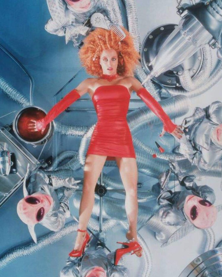 Джиллиан Андерсон камшот