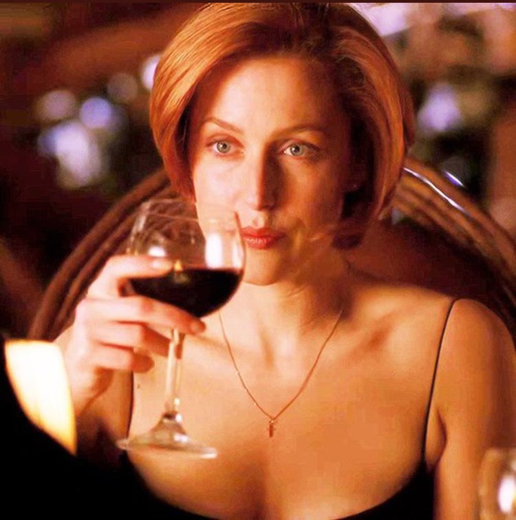 Джиллиан Андерсон банан