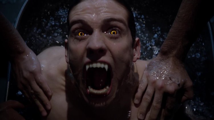 Волчонок поцелуй Лидии и Стайлза