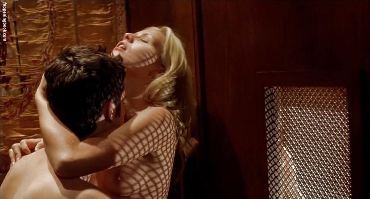 Джессика бёрс еро сцени