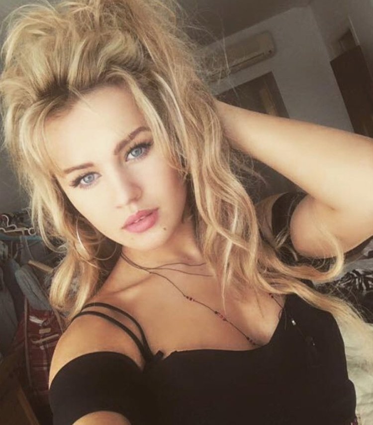 Рози Мак Rosie Mac