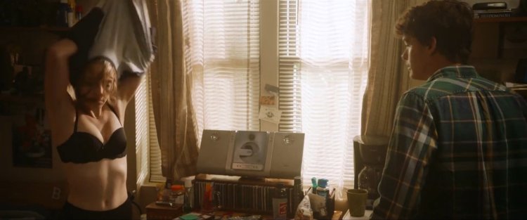 Джессика бил Надя Александр