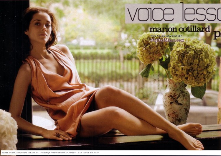 Бай Линг актриса в купальнике