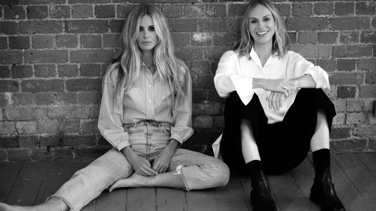 Линдси Морган бикини