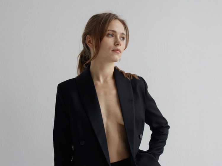 Анна Михайловская Максим