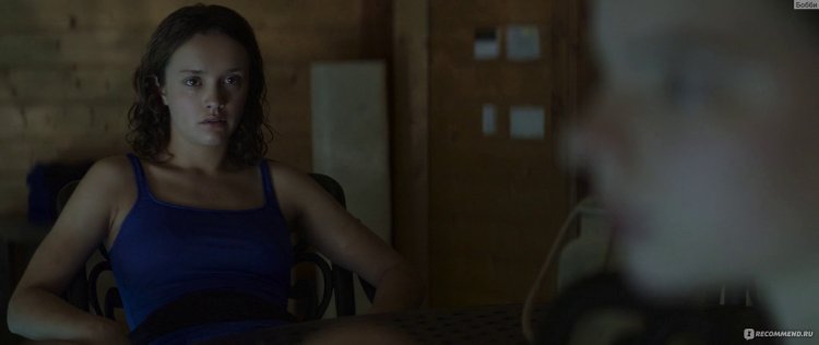 Оливия Кук hot