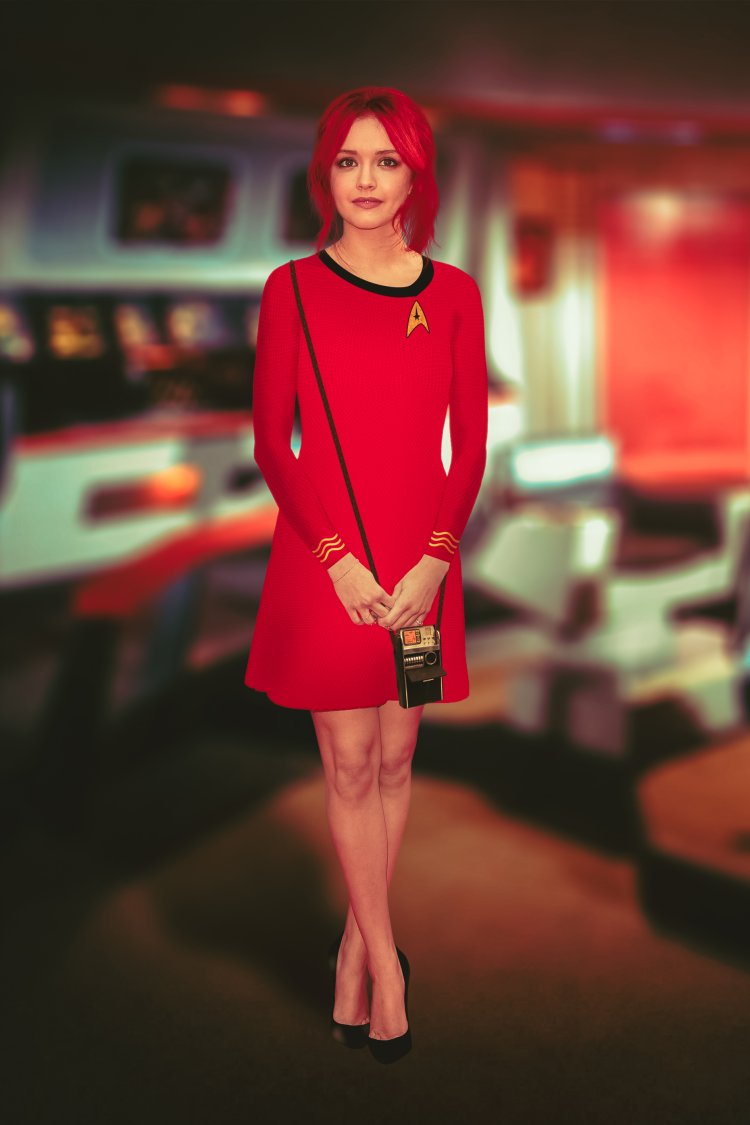 Оливия Кук 2020