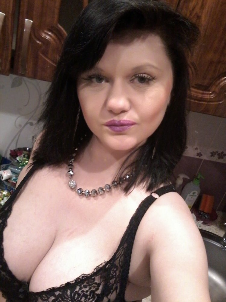 Зрелки с темными сосочками