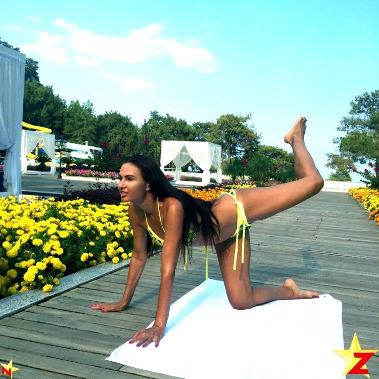 Леди Димитреску Resident Evil