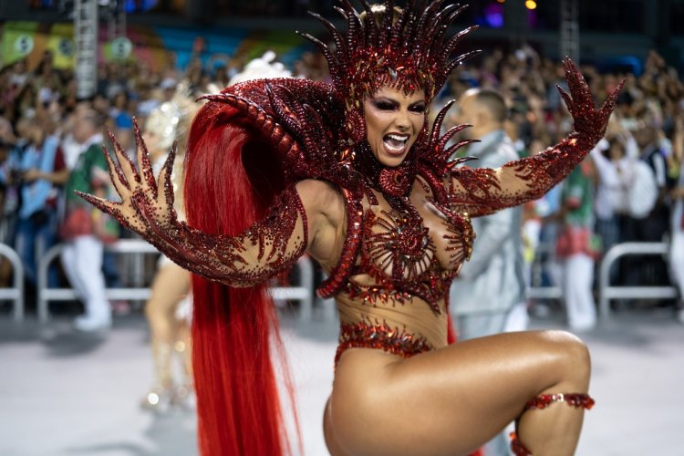 Алина Тапилина фотосессия