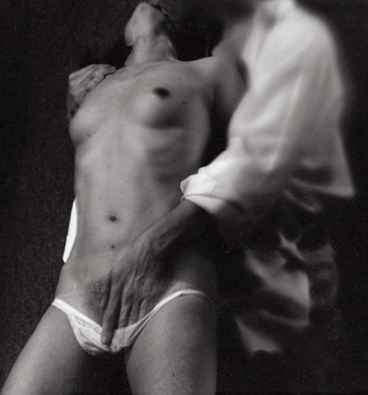 Эротические черно белые