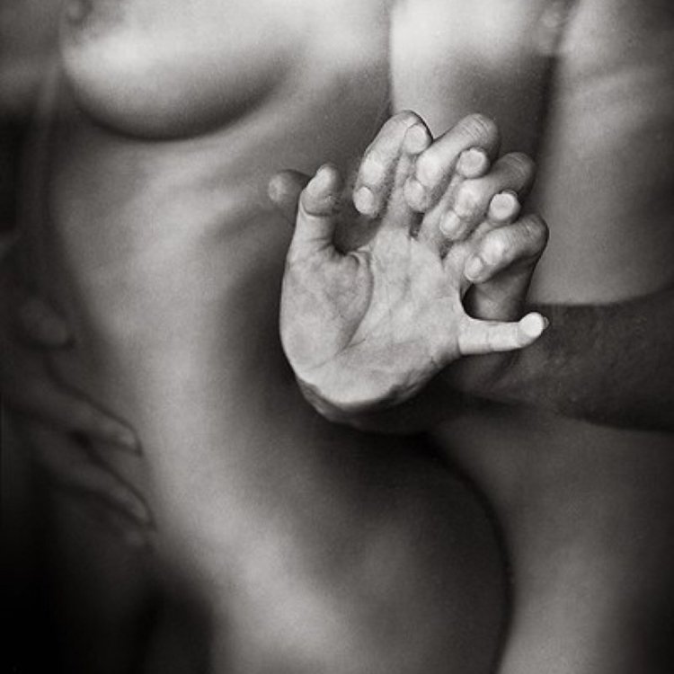 Эстетика прикосновений к телу