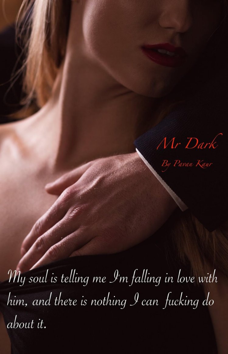 Грудь в мужских руках