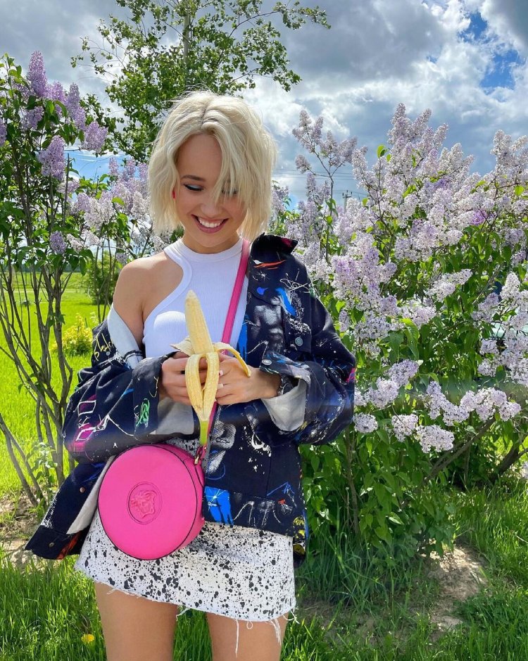 Клава кока певица