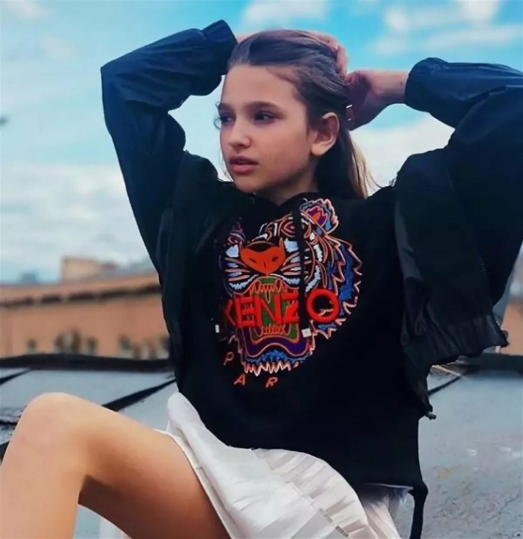 @Tinatina_01 Тина Бирюкова