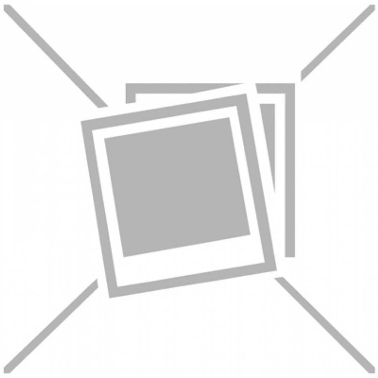 Лиза Анохина