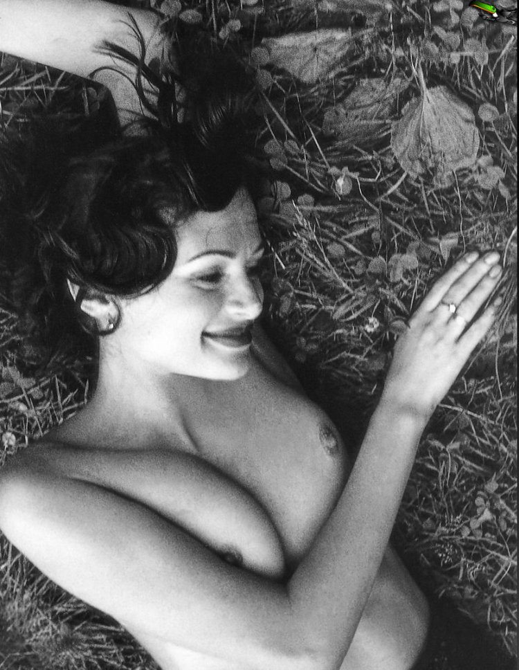 Джейн Марч голая в фильме