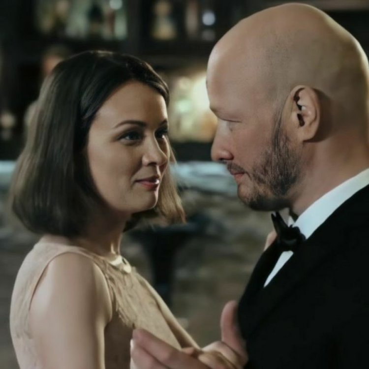 Макс и Лена сериал пес