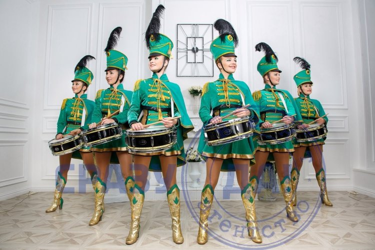 Шоу/ансамбль барабанщиц "emotion"