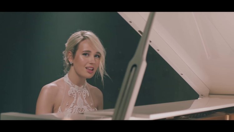 Клава Кока 18