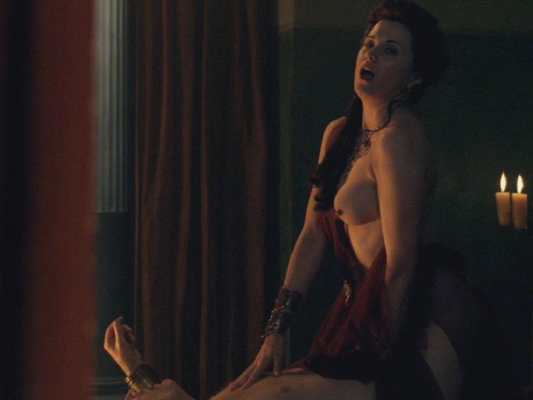 Сериал Спартак Люси Лоулесс голая