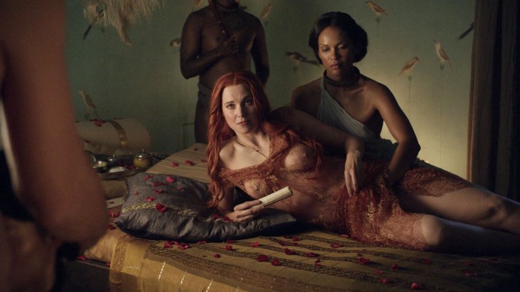 Люси лоулесс спартак эротические сцены