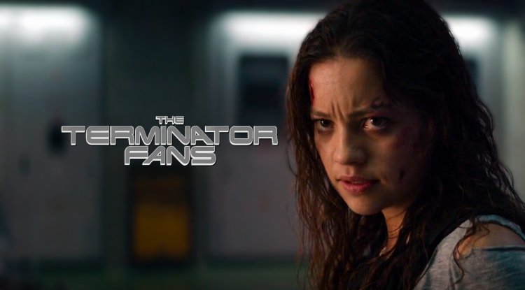 Наталия Рейес в шортах