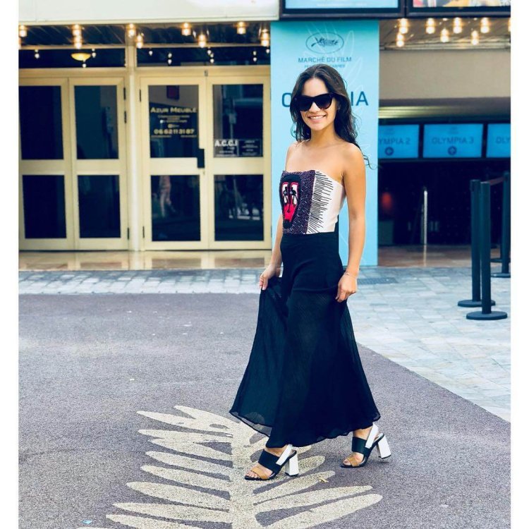 Наталия Рейес в купальнике