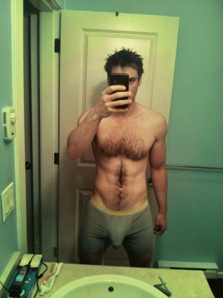 Селфи парень с большим