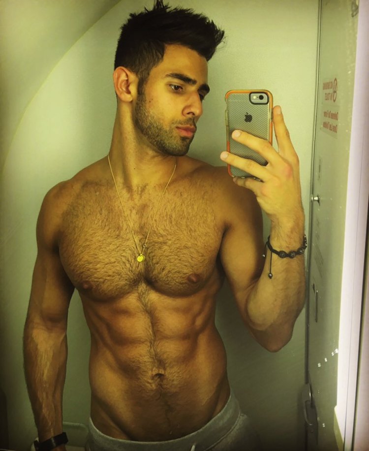 Pablo hernandez selfie