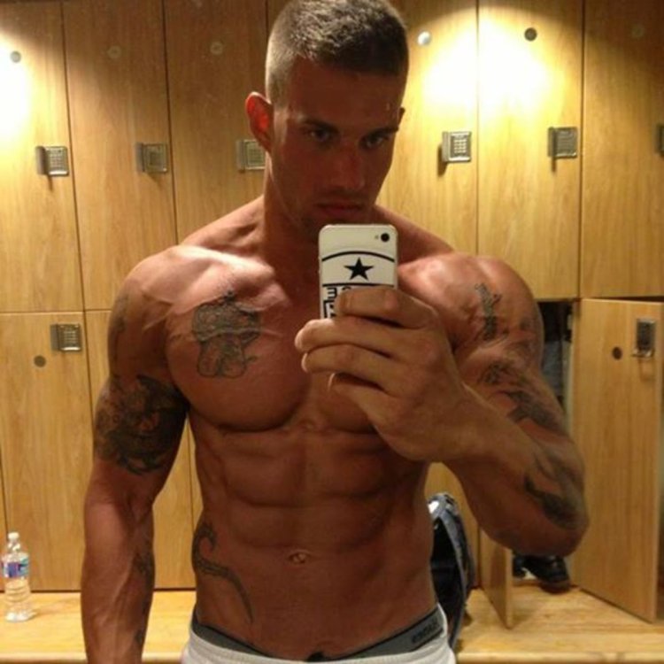 Alex Grant блоггер