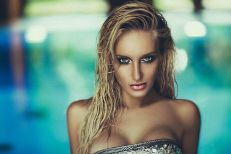 Ева Ланина Максим