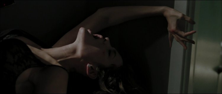 Анджелина Джоли 19+