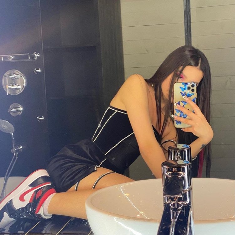 Амина тендерлибае без маски 2020