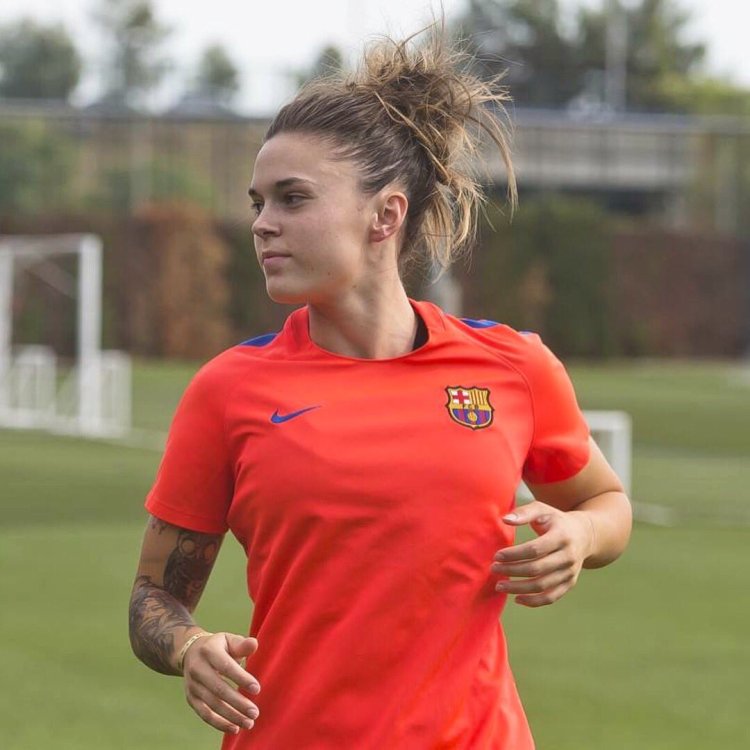 Мария леон футболистка