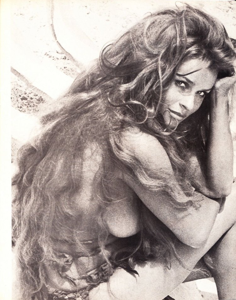 Клаудия Кристиан голая